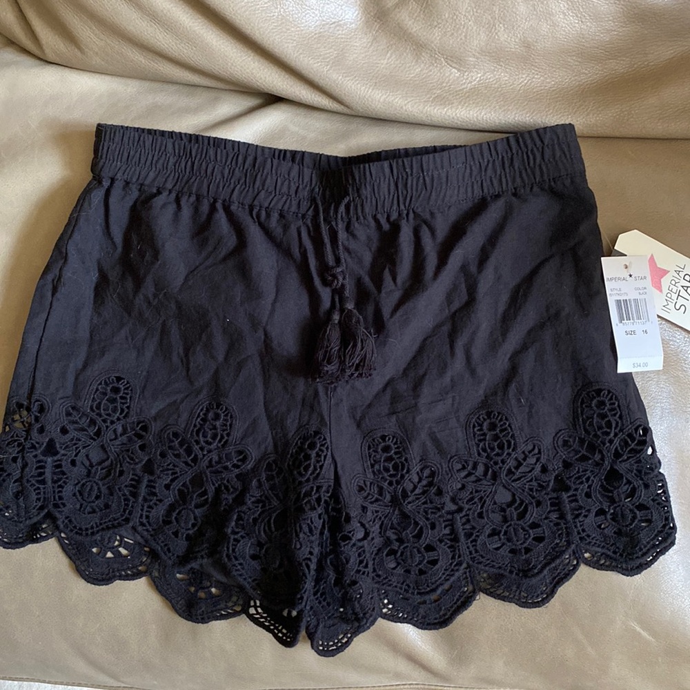 Imperial Star Lace trim shorts lined. NWT.